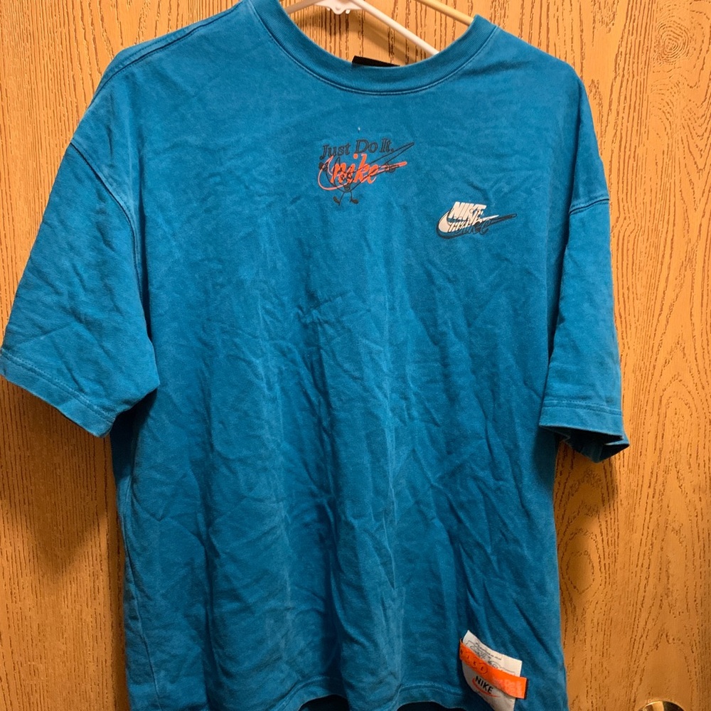 Nike Tee